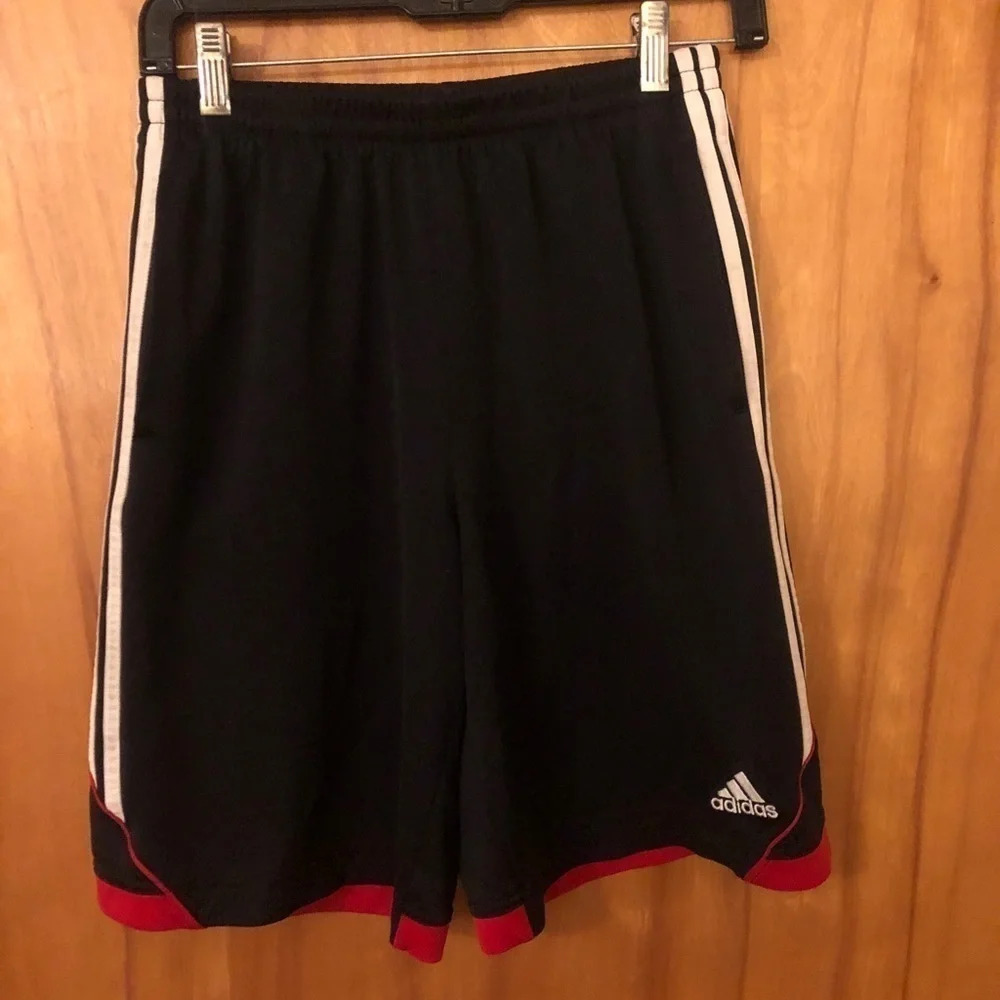 Adidas athletic shorts - Picture 2 of 7